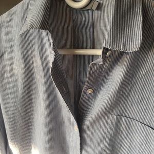VINCE Blue Stripe Button Down Shirt